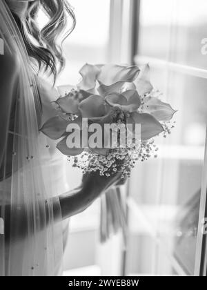 Preparazione per il giorno del matrimonio estivo Foto Stock