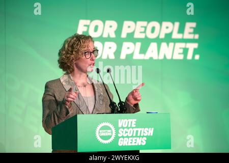 Edimburgo, Regno Unito, 6 aprile 2024: Il co-leader dei Verdi scozzesi Lorna Slater si rivolge alla conferenza del partito a Edimburgo. Fig.: DB Media Services / Alamy Live Foto Stock