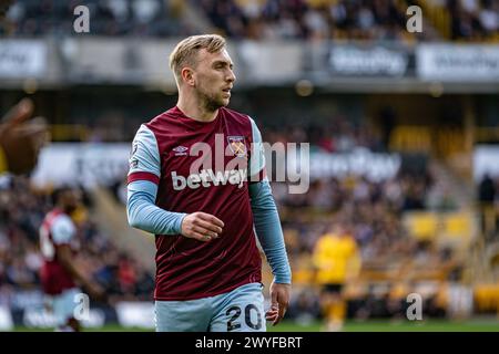 6 aprile 2024; Molineux Stadium, Wolverhampton, West Midlands, Inghilterra; Premier League Football, Wolverhampton Wanderers contro il West Ham United; Jarrod Bowen del West Ham Foto Stock