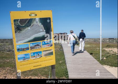 Isla deserta, Faro, Algarve, Portogallo Foto Stock