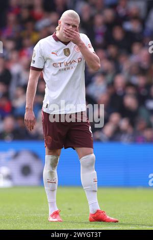 Londra, Regno Unito. 6 aprile 2024. /Mc9 durante la partita di Premier League al Selhurst Park, Londra. Il credito per immagini dovrebbe essere: Paul Terry/Sportimage Credit: Sportimage Ltd/Alamy Live News Foto Stock