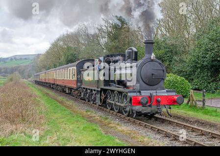 Locomotiva britannica a vapore conservata 2890 Douglas sulla rete ELR East Lancashire Railway Foto Stock