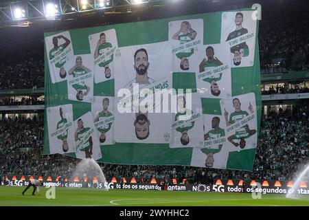 6 aprile 2024. Lisbona, Portogallo. Tifosi sportivi durante la partita del Matchday 28 di Liga Portugal Betclic, Sporting CP vs SL Benfica crediti: Alexandre de Sousa/Alamy Live News Foto Stock