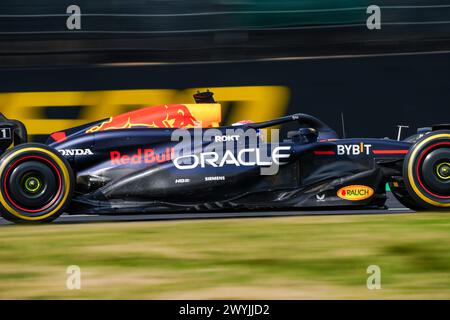 Suzuka, Giappone. 7 aprile 2024. Il pilota della Red Bull Max Verstappen olandese gareggia durante il Gran Premio del Giappone di Formula 1 sul circuito di Suzuka a Suzuka, in Giappone, il 7 aprile 2024. Crediti: Zhang Xiaoyu/Xinhua/Alamy Live News Foto Stock