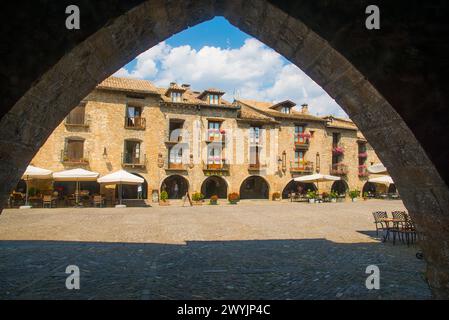 Plaza Mayor. Ainsa, provincia di Huesca, Aragona, Spagna. Foto Stock