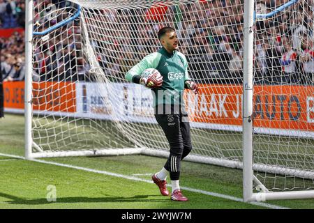 Rotterdam, Paesi Bassi. 7 aprile 2024. ROTTERDAM, Stadium de Kuip, 07-04-2024, stagione 2023/2024, Eredivisie olandese partita tra Feyenoord e Ajax. Portiere AJAX Geronimo rulli credito: Pro Shots/Alamy Live News Foto Stock