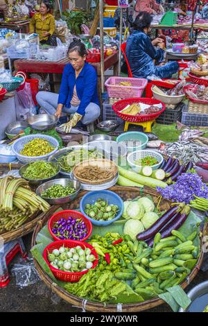 Cambogia, Phnom Penh, distretto di Prampi Makara, mercato di Orussey Foto Stock