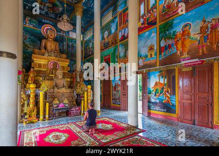 Cambogia, provincia KEP, KEP searesort, Wat (o Pagoda) Samathi Foto Stock