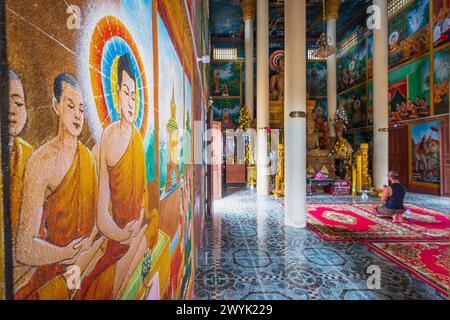 Cambogia, provincia KEP, KEP searesort, Wat (o Pagoda) Samathi Foto Stock