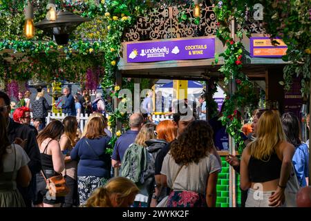 Underbelly Bristo Square, McEwan Hall Edinburgh Fringe Festival Foto Stock