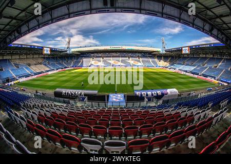 Heerenveen, Paesi Bassi. 7 aprile 2024. HEERENVEEN, PAESI BASSI - 7 APRILE: Vista generale dello stadio durante la partita olandese Eredivisie tra l'Heerenveen e l'Utrecht all'Abe Lenstra Stadion il 7 aprile 2024 a Heerenveen, Paesi Bassi. (Foto di Pieter van der Woude/Orange Pictures) credito: Orange Pics BV/Alamy Live News Foto Stock