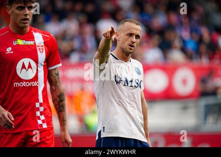 Stanislav Lobotka (SSC Napoli) durante la partita di campionato italiano di serie A tra AC Monza e SSC Napoli del 7 aprile 2024 allo stadio U-Power di Monza, Italia - crediti: Luca Rossini/e-Mage/Alamy Live News Foto Stock