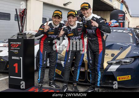 998 HESSE Max (ger), HARPER Dan (gbr), FARFUS Augusto (bra), Rowe Racing, BMW M4 GT3, ritratto durante il 1° round del Fanatec GT World Challenge 2024 motorizzato da AWS sul circuito Paul Ricard, dal 5 al 7 aprile 2024 a le Castellet, Francia Foto Stock