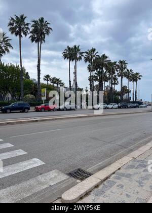 Città metropolitana di Bari, Italia, spiaggia Pane e Pomodoro, Teatro Margherita, edifici pubblici, mare Adriatico, regione Puglia, capitale Foto Stock