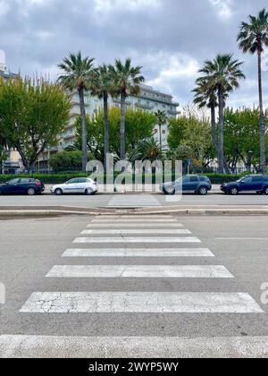 Città metropolitana di Bari, Italia, spiaggia Pane e Pomodoro, Teatro Margherita, edifici pubblici, mare Adriatico, regione Puglia, capitale di Bari, Europa Foto Stock