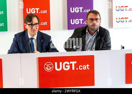 Barcellona, Spagna. 8 aprile 2024. Il candidato del PSC alla presidenza della Generalitat, Salvador Illa, incontra il segretario generale dell'unione UGT in Catalogna, Camil Ros, un'unione tradizionalmente legata al PSOE. El candidato del PSC a la presidencia de la Generalitat, Salvador Illa, se reúne con el secretario General del sindicato UGT en Cataluña, Camil Ros, un sindicato tradicionalmente vinculado al PSOE. Nella foto: salvador illa, camil ros News Politics-Barcelona, Spagna lunedì 8 aprile 2024 (foto di Eric Renom/LaPresse) credito: LaPresse/Alamy Live News Foto Stock