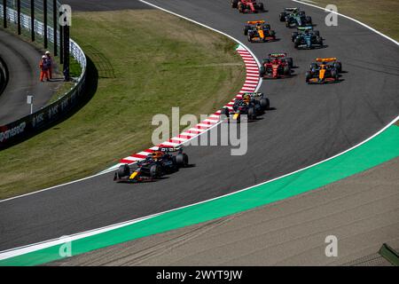 Suzuka, Giappone, aprile 07, Max Verstappen, dai Paesi Bassi gareggia per la Red Bull Racing. Giorno della gara, round 04 del campionato di Formula 1 2024. Crediti: Michael Potts/Alamy Live News Foto Stock
