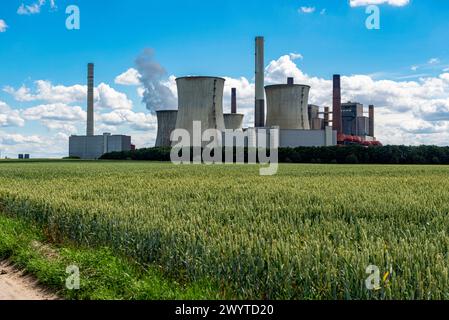 Braunkohl Kraftwerk Neurath 1 Grevenbroich-Neurath, Germania. Le due centrali elettriche Kraftwerk Neurath alimentano il carbone di brauncoal. Grevenbroich - Neurath Energiestrasse 101 Nordrhein - Westphalen germania Copyright: XGuidoxKoppesx Foto Stock