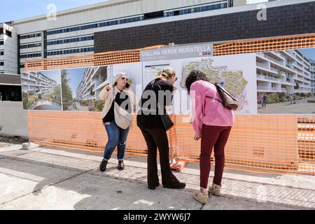 Roma, Italia. 8 aprile 2024. Demolizione dell'ex centro direzionale Alitalia nella zona di Muratella a Roma, Luned&#xec;, 08 aprile 2024 (foto Mauro Scrobogna/LaPresse) la demolizione dell'ex business center Alitalia nella zona Muratella di Roma, lunedì 08 aprile 2024 (foto di Mauro Scrobogna/LaPresse) crediti: LaPresse/Alamy Live News Foto Stock