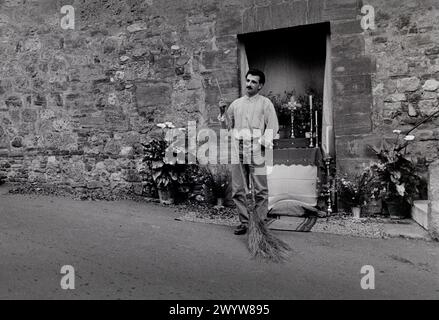 Italy-Tuscany Casole d'Elsa un villaggio in cima alla collina toscana Foto Stock