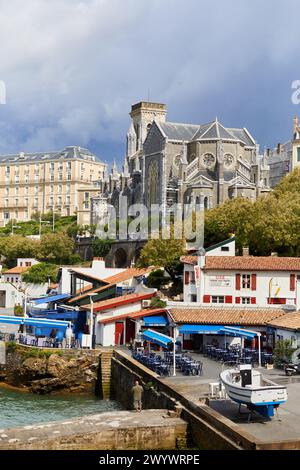 Paroisse Notre-Dame du Rocher, Église Sainte-Eugenie, Port des Pêcheurs, le Port Vieux, Biarritz, paesi baschi, Pirenei Atlantiques, Francia, Europa. Foto Stock