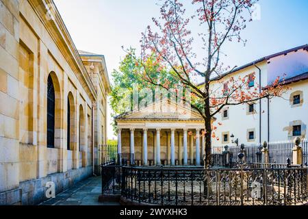 Gernikako Arbola - l'albero di Gernika è un albero di quercia che simboleggia le libertà tradizionali per il popolo Biscayano, e per estensione per il pe basco Foto Stock