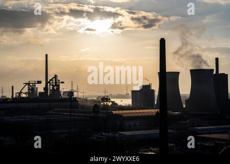 Acciaierie, Hüttenwerke Krupp-Mannesmann, HKM a Duisburg-Hüttenheim, cokeria e 2 altiforni, impianto di sinterizzazione e centrale elettrica, NRW, Germ Foto Stock