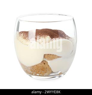 Delizioso tiramisù in vetro isolato su bianco Foto Stock