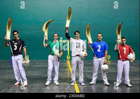 Jai Alai, Zesta-Punta (punta del cestino), Fronton Atano, Donostia, San Sebastian, Gipuzkoa, Paesi Baschi, Spagna, Europa. Foto Stock