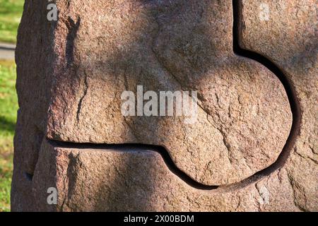 "Stone i, Granite", 1991, Eduardo Chillida (1924-2002), Chillida Leku Museoa, Donostia, San Sebastian, Paesi Baschi, Spagna. Foto Stock