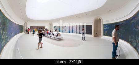 Ninfee serie Nympheas dipinta da Claude Monet, il Musee de L'Orangerie Museum, les Tuileries Parigi, Francia Foto Stock