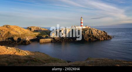 Faro di Eilean Glas, Isola di Scalpay, Ebridi esterne, Scozia, Regno Unito, Europa Foto Stock