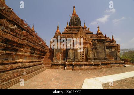 Tempio di Apalyadana, Bagan (pagano), sito patrimonio dell'umanità dell'UNESCO, Myanmar, Asia Foto Stock