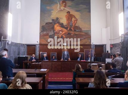 Comunicazione per l'uccisione a colpi di pistola in tribunale dell'avvocato Lorenzo Claris Appiani, del giudice Fernando Ciampi e di Giorgio erba del 9 aprile 2015 presso la seconda sezione penale - settimana - Cronaca - Milano, Italia - Martedì, 9 aprile 2024 (foto Stefano porta/LaPresse) commemorazione per la sparatoria di morte in tribunale dell'avvocato Lorenzo Claris Appiani, del giudice Fernando Ciampi e di Giorgio erba il 9 aprile 2015 presso la seconda sezione penale - News - Milano, Italia - martedì 9 aprile 2024 (foto Stefano porta/LaPresse) Foto Stock