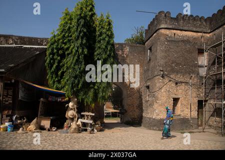 The Old Fort (1699, Swahili: Boma la Kale la Zanzibar), alias The Arab Fort, Stone Town, Zanzibar, Tanzania Foto Stock