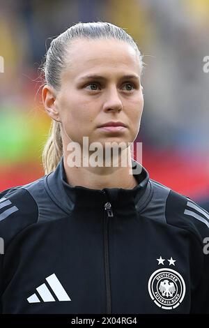 Fussball Frauen Laenderspiel Deutschland - Island AM 09.04.2024 auf dem Tivoli ad Aquisgrana Klara Buehl ( Deutschland ) le normative DFB vietano qualsiasi uso di fotografie come sequenze di immagini e/o quasi-video. Foto: Revierfoto Foto Stock