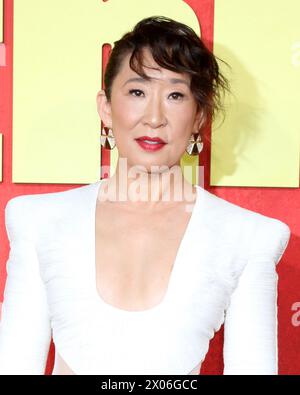 9 aprile 2024, Los Angeles, CA, Stati Uniti: LOS ANGELES - APR 9: Sandra Oh al simpatizzante HBO Premiere Screening al Paramount Theater il 9 aprile 2024 a Los Angeles, CA (Credit Image: © Kay Blake/ZUMA Press Wire) SOLO USO EDITORIALE! Non per USO commerciale! Foto Stock