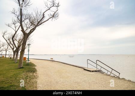 Spiaggia sul lago Neusiedl am SEE, Austria, Europa. Foto Stock