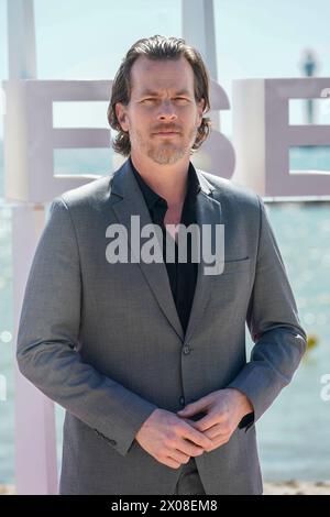 Jonathan Nolan partecipa al "Fallout" Photocall durante il 7° Festival Internazionale di Canneseries il 6 aprile 2024 a Cannes, Francia. Foto Stock