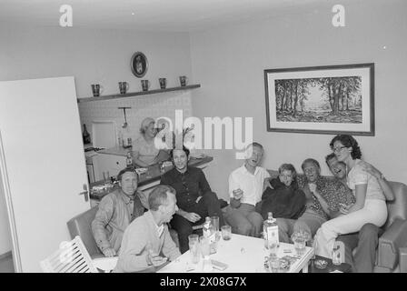 Attuali 18 - 5 - 1973: Mini-turisti nel sud i viaggi di famiglia al sud stanno diventando sempre più popolari. In molti dei luoghi turistici più grandi ci sono mini club per i più piccoli. Foto: Ivar Aaserud / Aktuell / NTB ***FOTO NON ELABORATA*** Foto Stock