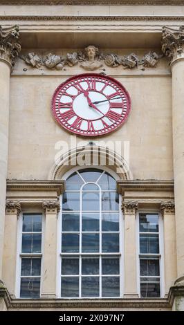 Bristol, Inghilterra - 28 marzo 2024: Il Corn Exchange Building nella città di Bristol Foto Stock