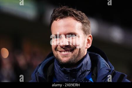 Il manager ad interim del Watford Tom Cleverley prima dell'incontro per il titolo Sky Bet al Portman Road Stadium di Ipswich. Data foto: Mercoledì 10 aprile 2024. Foto Stock