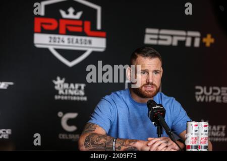 Las Vegas, Nevada, Stati Uniti. 10 aprile 2024. Lightweight Clay Collard Fields domande dai media in vista dell'evento 2024 PFL Regular Season che si terrà il 12 aprile a Las Vegas, Nevada, al Theater at Virgin Hotels di Las Vegas, Nevada. Christopher Trim/Cal Sport Media. Crediti: csm/Alamy Live News Foto Stock