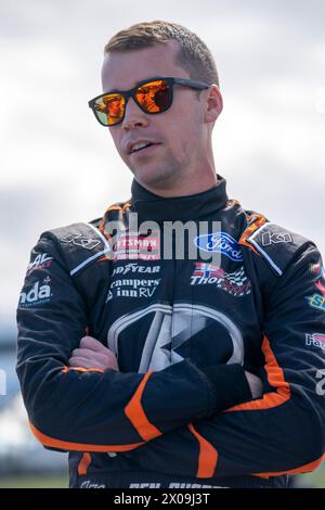 Ben Rhodes si prepara ad allenarsi per il Long John Silver's 200 a Martinsville, Virginia, USA.(Credit Image: © Logan T Arce Action Sports Photography, Inc/Cal Sport Media) Foto Stock