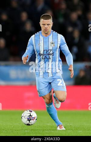 Southampton, Regno Unito. 09 aprile 2024. Jake Bidwell (21) difensore del Coventry City durante la partita del campionato EFL tra Southampton FC e Coventry City FC il 9 aprile 2024 Credit: Every Second Media/Alamy Live News Foto Stock