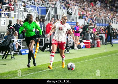 Columbus, Ohio, Stati Uniti. 9 aprile 2024. L'attaccante canadese Adriana Leon #19 durante la USWNT vs. Canada nella finale della She Believe Cup al Lower.com Field di Columbus, Ohio. (Kindell Buchanan/Alamy Live News) Foto Stock