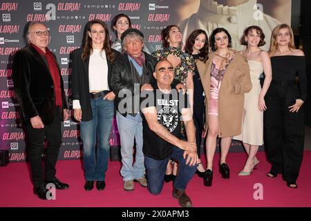 Roma, Italia. 10 aprile 2024. Il cast assiste al Red carpet della premiere del film "Gloria" al Cinema Adriano. Credito: SOPA Images Limited/Alamy Live News Foto Stock