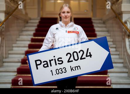 Ginnasta austriaca Charlize Mörz mercoledì 10 aprile 2024, in una conferenza stampa di Turnsport Austria a Vienna. - 20240410 PD4705 credito: APA-PictureDesk/Alamy Live News Foto Stock