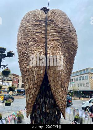 La scultura del crimine anti coltello di taunton Parade somerset inghilterra Regno Unito Foto Stock