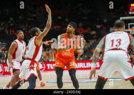 Brandon Davis della squadra Valencia Basket durante una partita di Eurolega contro l'Olimpia Milano Foto Stock